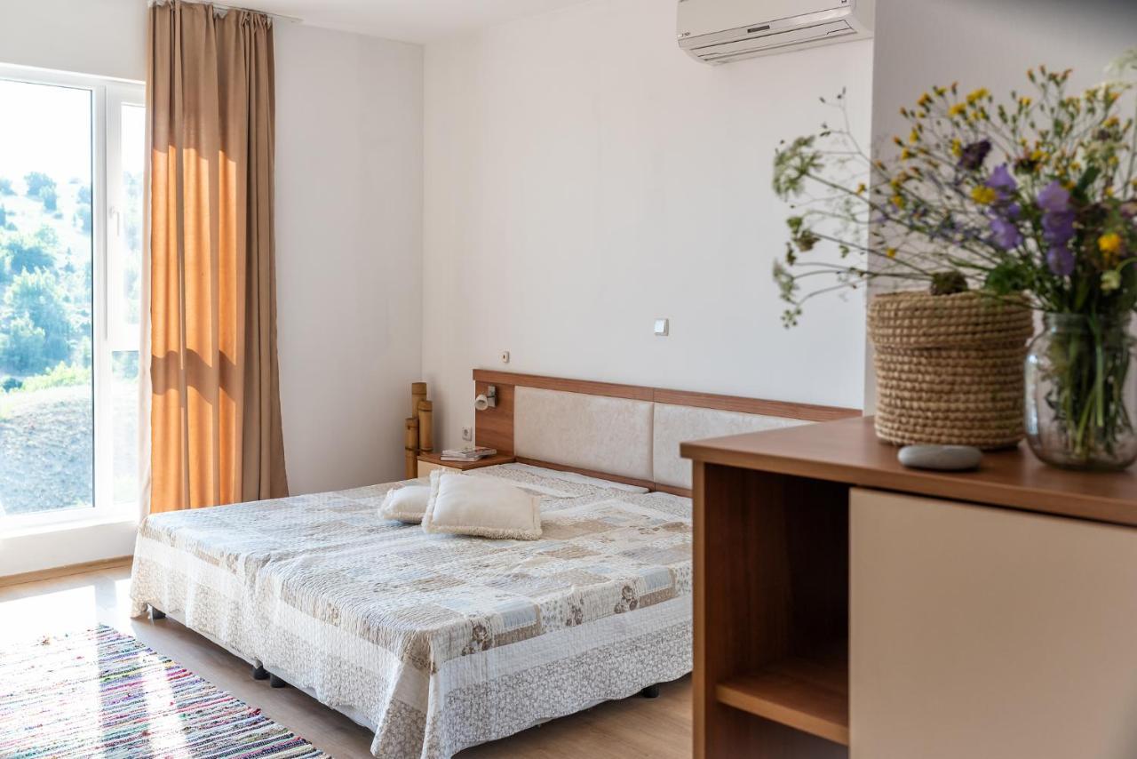 Villa Entre Емона Экстерьер фото