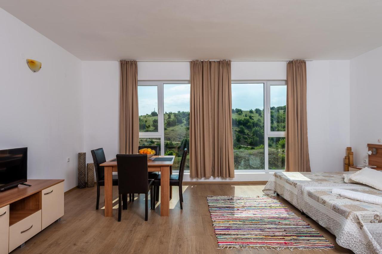 Villa Entre Емона Экстерьер фото